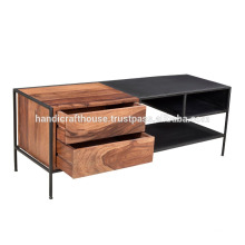 Industrial Wide Metal und Holzlagerung Couchtisch